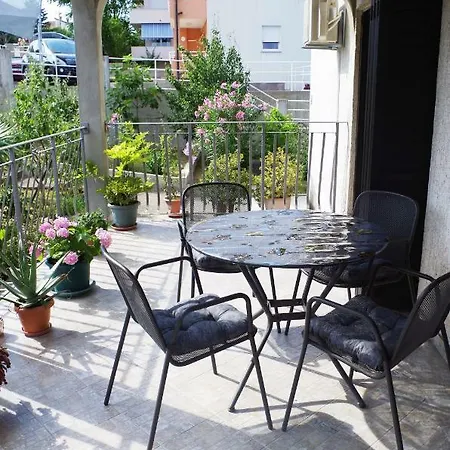 Astrea Apartment Rijeka Exterior photo